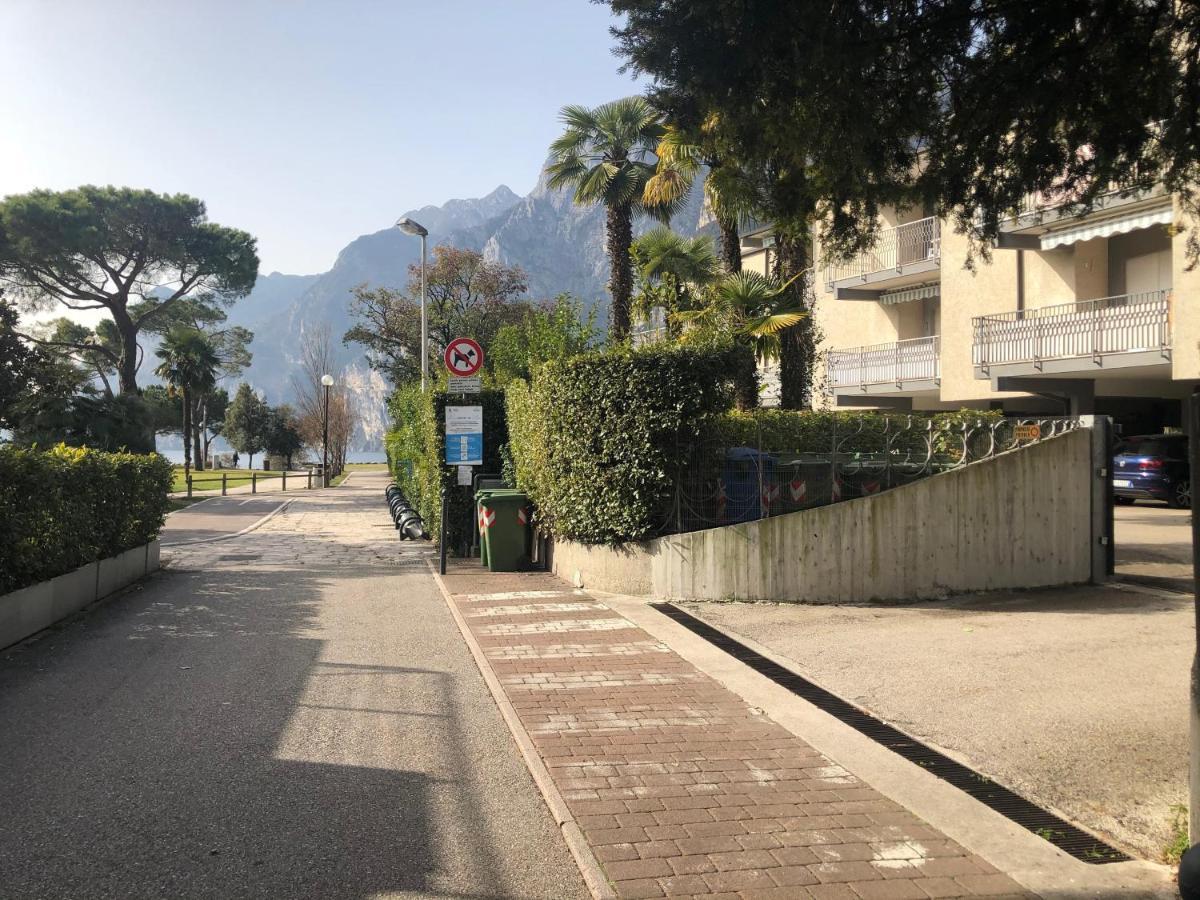 Appartamento Al Lago Riva del Garda Exterior photo
