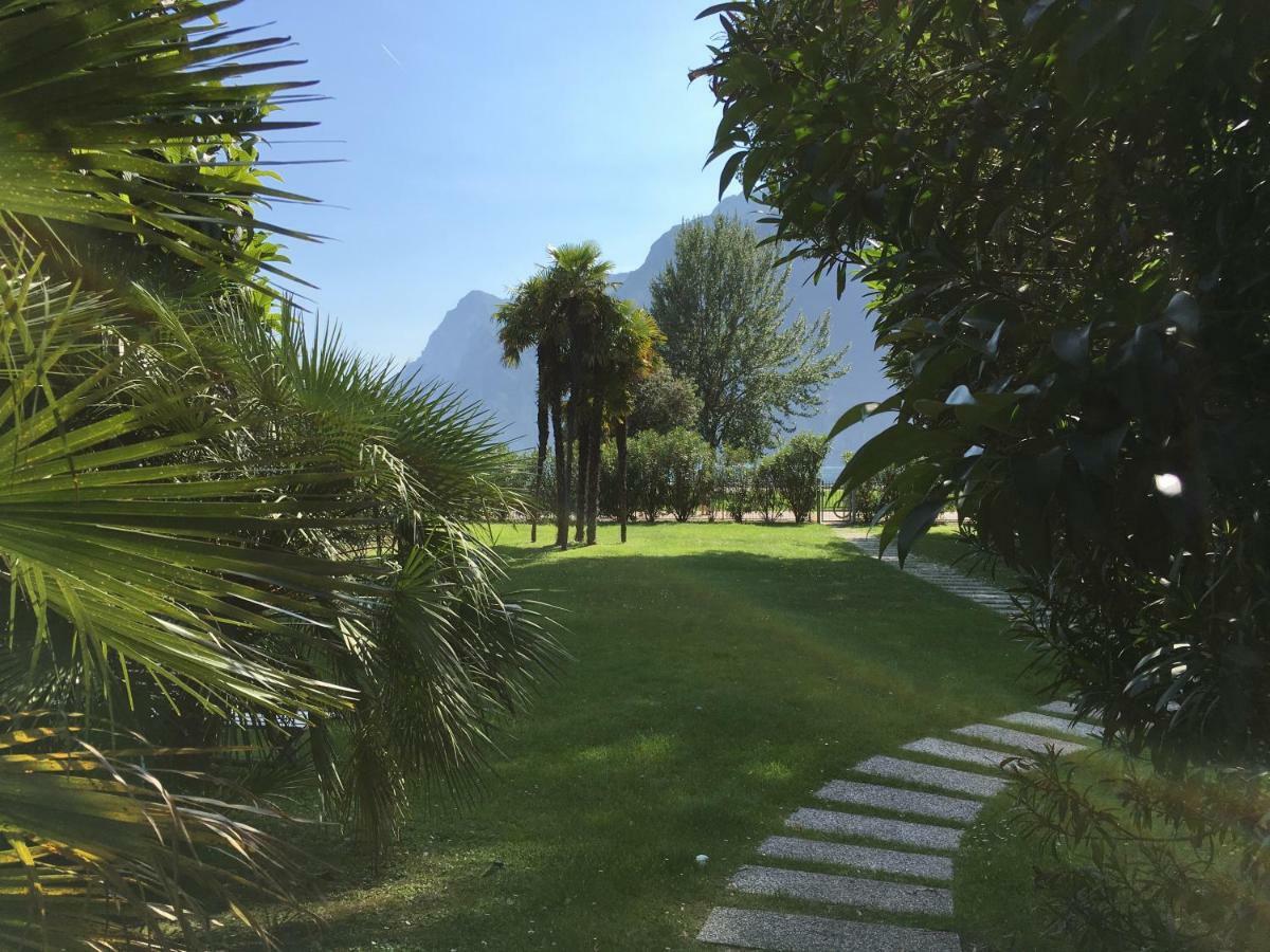 Appartamento Al Lago Riva del Garda Exterior photo